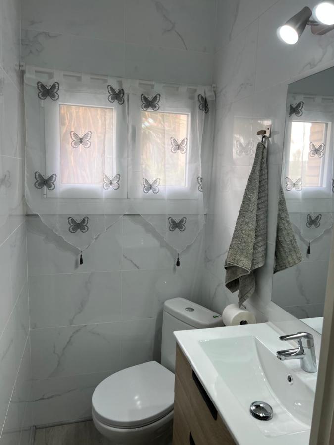 Habitacion Amaya 2 L'Hospitalet de Llobregat Esterno foto
